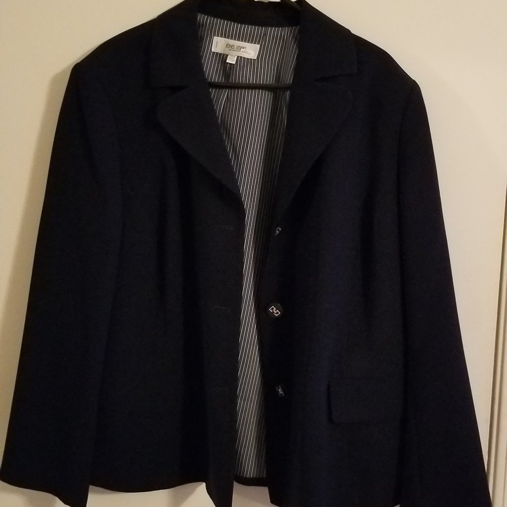Jones Studio (Dress Barn) Navy Dress Jacket